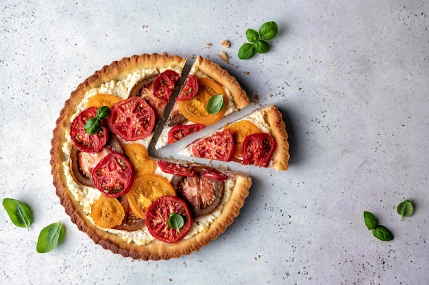 Tarte tomate fromage et basilic