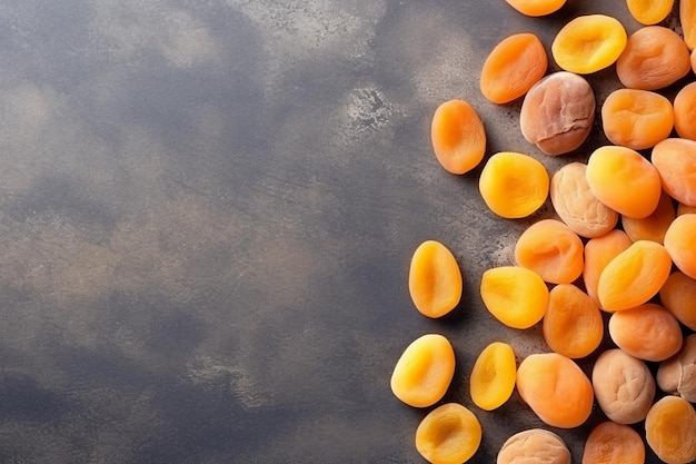 Photo un tas d'abricots secs sur une table