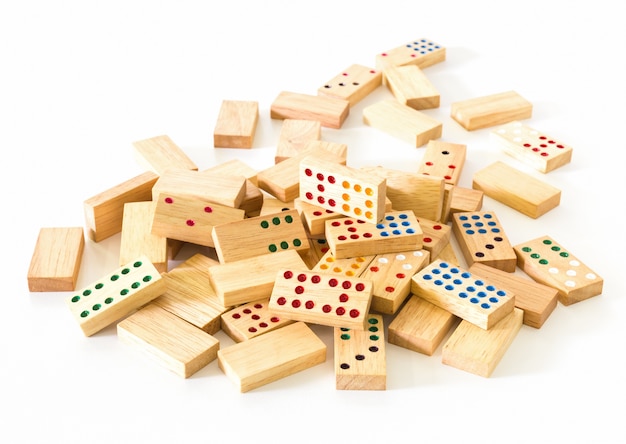 Tas de domino en bois