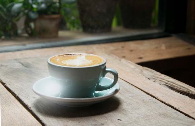 Tasse de café au lait.