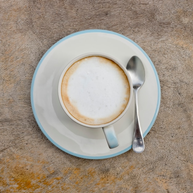 Photo une tasse de café au lait