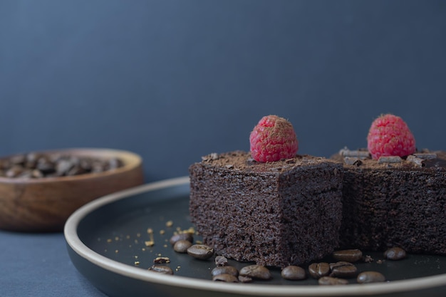 Tasse de café et brownie au gâteau au chocolat