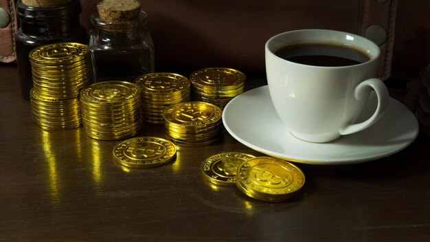 Photo une tasse de café sur la table.