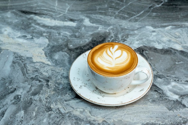 Une tasse de cappuccino