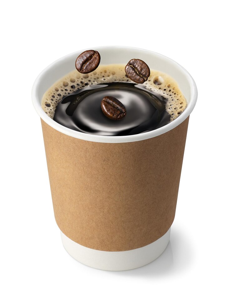 Photo tasse jetable avec du café