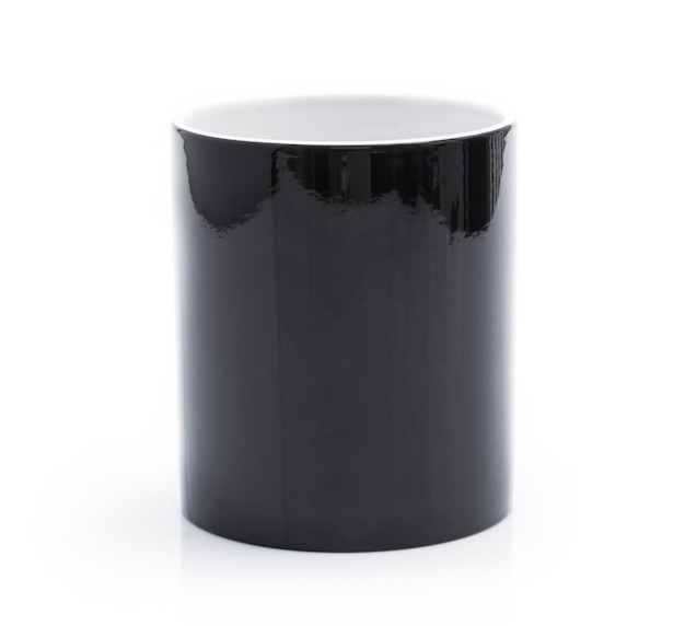 Tasse noire sur blanc