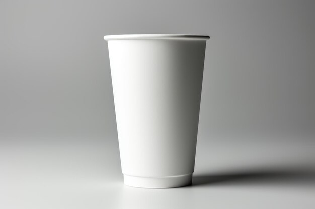 tasse de papier brun pour la photographie professionnelle du café