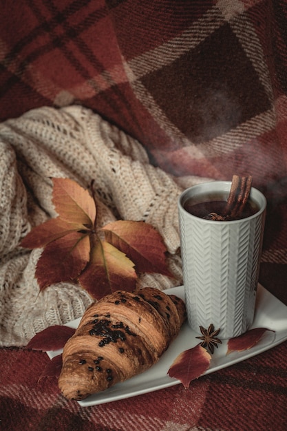 tasse de thé et biscuits