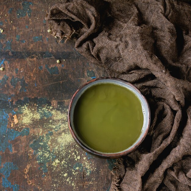 Tasse de thé matcha