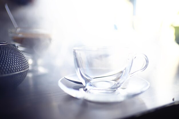 tasse de thé vert léger thé tonique vert chinois