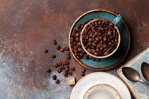 Tasses à café grains et sucre