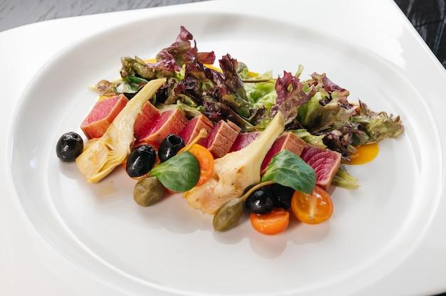 Tataki de filet de thon aux légumes