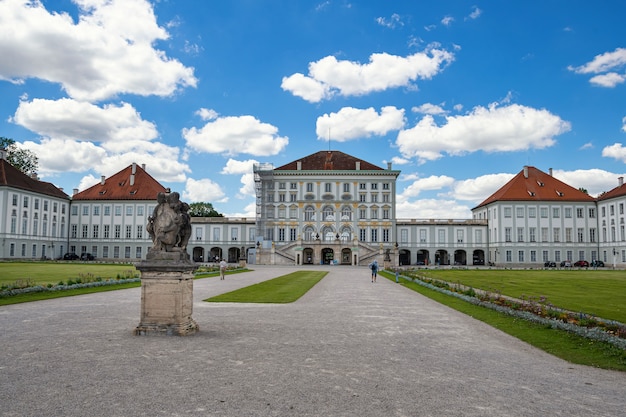 Été belle vue sur le château de munich nymphenburg