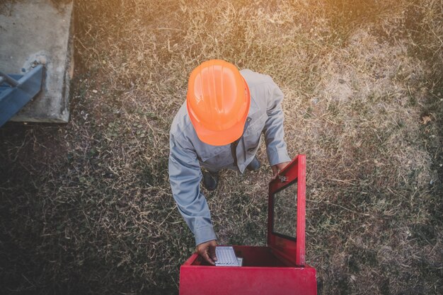 Techniciens de maintenance