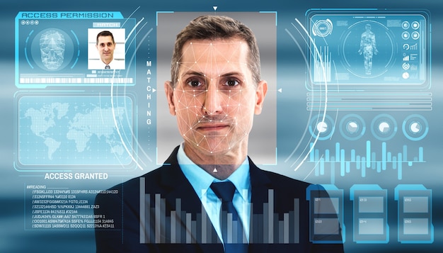 La technologie de reconnaissance faciale scanne et détecte le visage des personnes à des fins d'identification