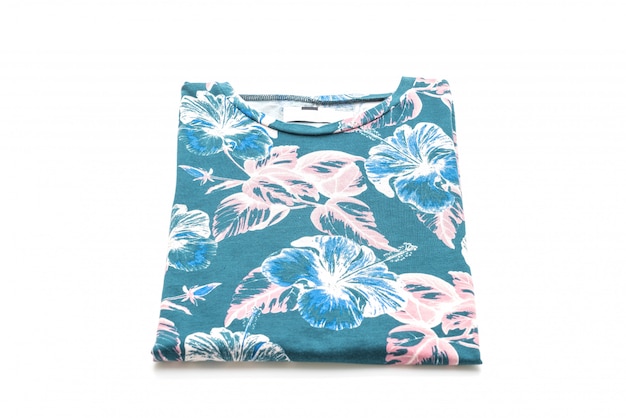 Tee-shirt fleurs en tissu plié