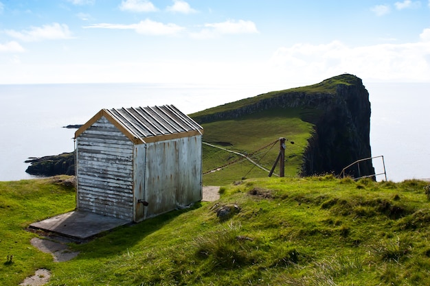 Téléphérique en Ecosse, près des falaises