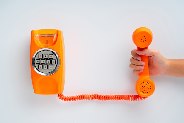 Téléphone vintage et rétro isolé