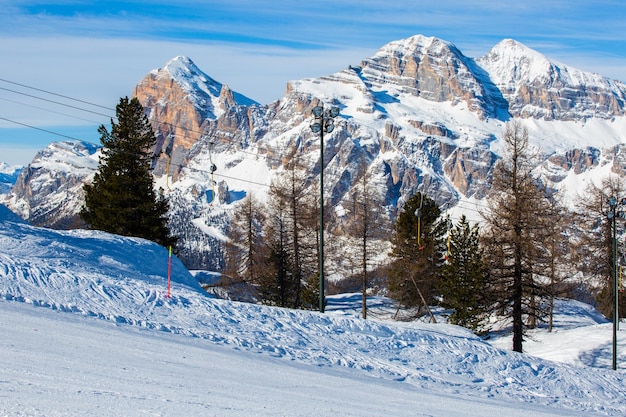 Téléski alpin avec barre en T