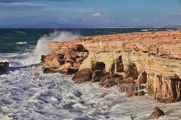 La tempête sur la mer Méditerranée Chypre