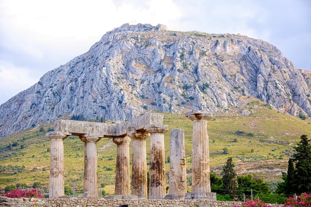 Temple d'Apollon à Corinthe