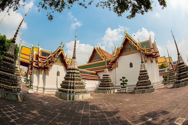 Temple bouddhiste à Bangkok en Thaïlande