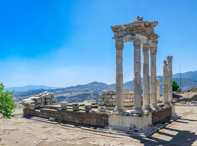 Temple de Dionysos dans l'ancienne ville de Pergame, Turquie