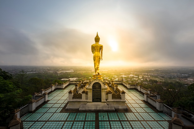 Temple doré statue de Bouddha