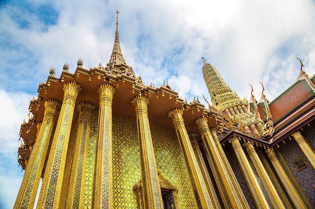 Temple du bouddha d'or à bangkok, thaïlande