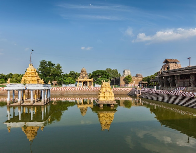 Temple du réservoir de Varadaraja Temple de Kanchipuram Tamil Nadu Inde