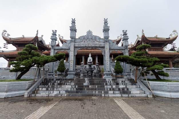 Temple de la gare de Fansipan