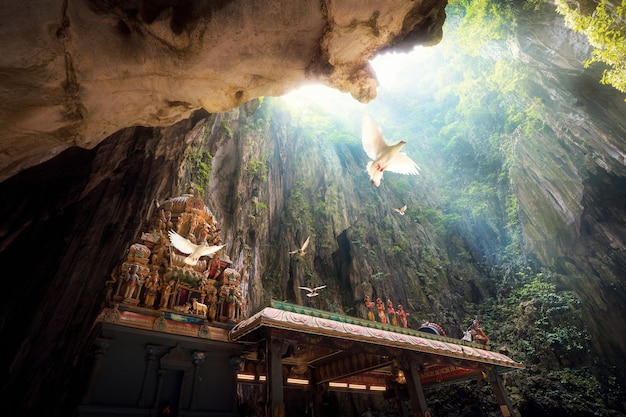 Temple de la grotte de Batu