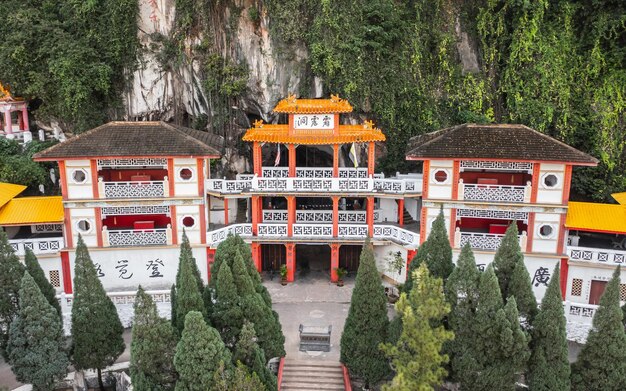 Photo temple de la grotte dans la ville d'ipoh