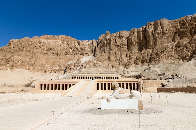 Le temple d'Hatchepsout près de Louxor en Egypte