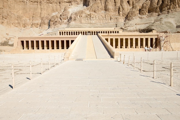 Le temple d'Hatchepsout près de Louxor en Egypte