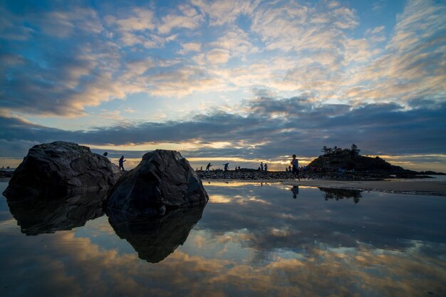 Temple Hon Ba La langue vietnamienne est Mieu Hon Ba est une petite pagode sur l'île de la ville de Vung Tau