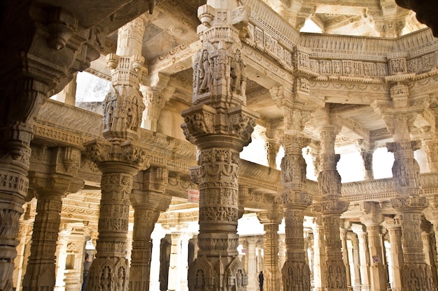 Temple de marbre Jain à Ranakpur, Rajasthan, Inde