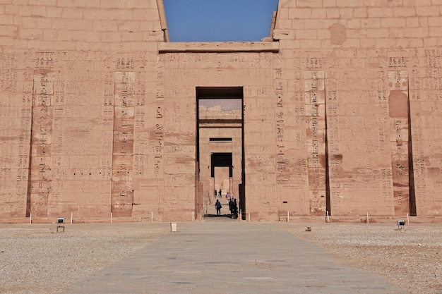 Le temple de Medinet Habu à Louxor, en Égypte