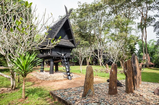 Temple noir dans la ville de Chiang Rai, Thaïlande