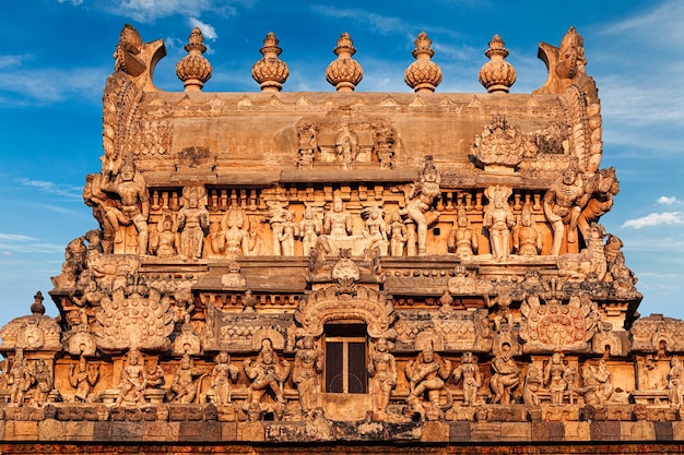 Temple Periyanayaki Amman Darasuram