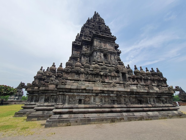 Temple de Prambanan avec composé Blue Sky inclus dans la liste du patrimoine mondial, Yogyakarta, Indonésie