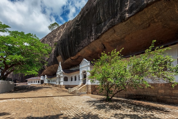 Temple de la roche à dambulla au sri lanka