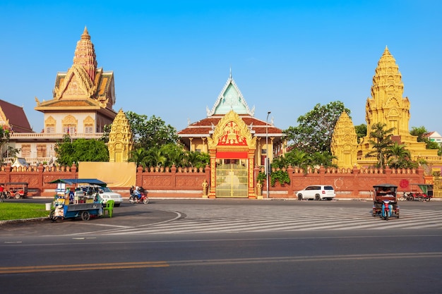 Temple Vat Ounalom Phnom Penh