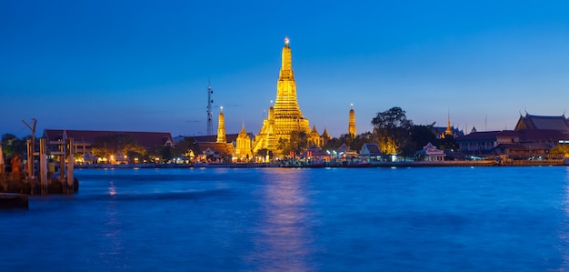 Temple Wat Arun à Bangkok en Thaïlande