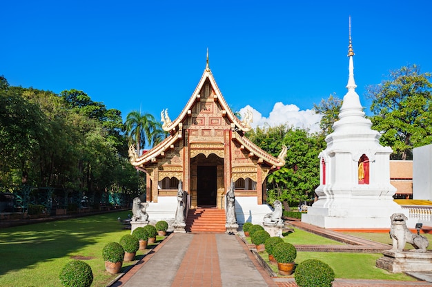 Temple Wat Chedi Luang à Chiang Mai en Thaïlande