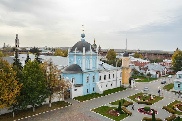 Temples dans la partie historique de la ville de Kolomna