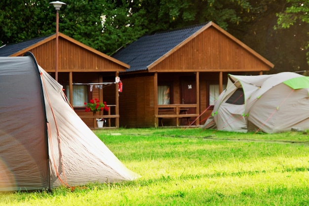 Tente camping maison de tourisme