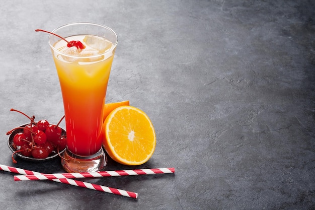 Tequila Sunrise cocktail