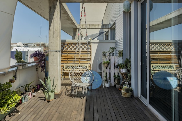 Terrasse d'un penthouse de style industriel