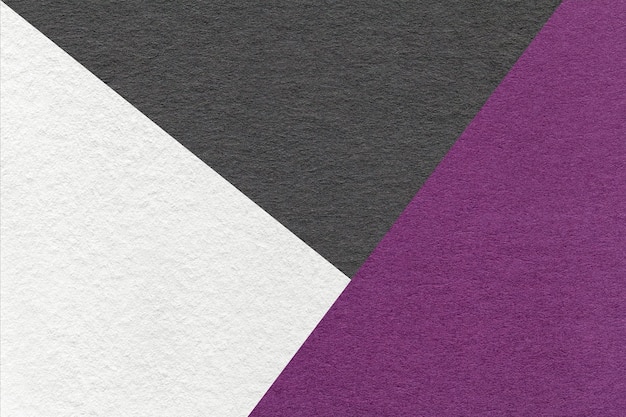 Texture de l'artisanat blanc noir et violet teinte couleur papier d'arrière-plan macro carton violet abstrait vintage